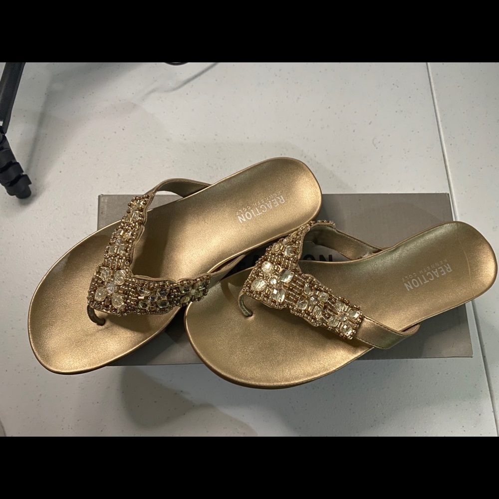 Reaction Slippers - Picture 2 of 2